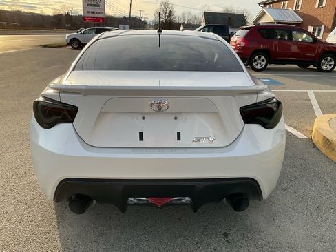 Used 2014 Scion FR-S image 4