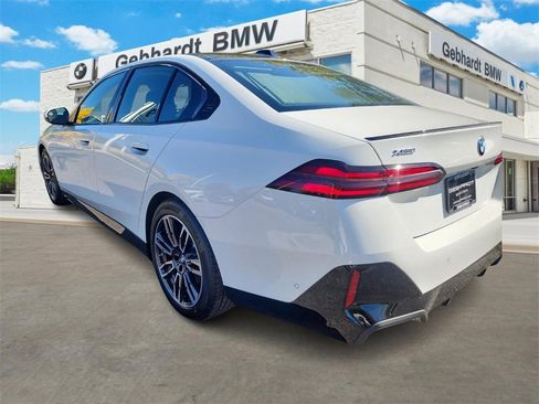 New 2026 BMW 540i xDrive w/ Executive Package image 7