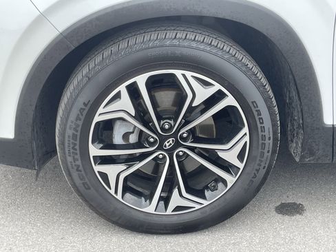 Used 2020 Hyundai Santa Fe Limited image 11