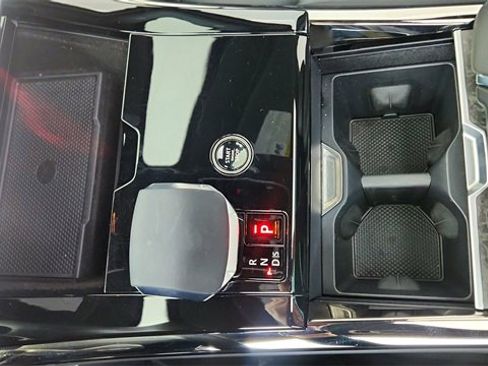 Used 2025 Land Rover Range Rover Sport Dynamic SE image 51