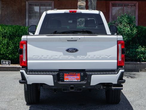Used 2024 Ford F250 XLT w/ XLT Premium Package AWD/4WD image 7