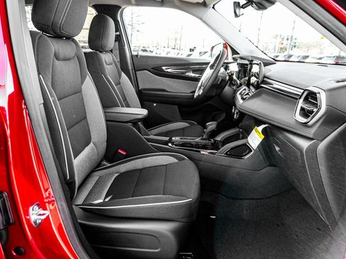 New 2026 Chevrolet TrailBlazer LT w/ Driver Confidence Package image 18