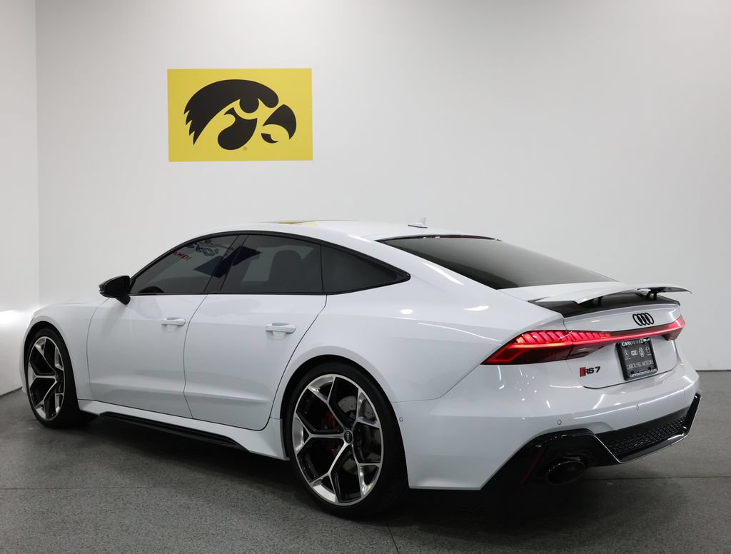 Used 2025 Audi RS 7 Performance w/ Black Optic Package AWD/4WD image 9