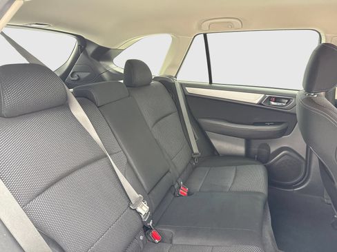 Used 2015 Subaru Outback 2.5i Premium AWD/4WD image 43