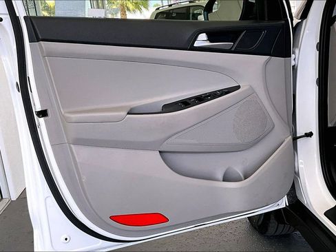 Used 2020 Hyundai Tucson SE FWD image 20