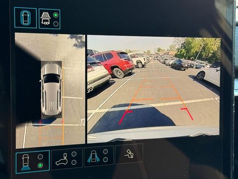 New 2026 GMC Acadia Elevation image 15