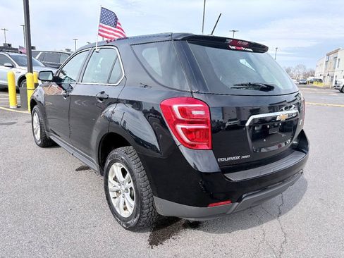 Used 2017 Chevrolet Equinox LS AWD/4WD image 4