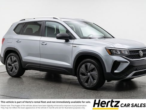 Used 2025 Volkswagen Taos S image 1