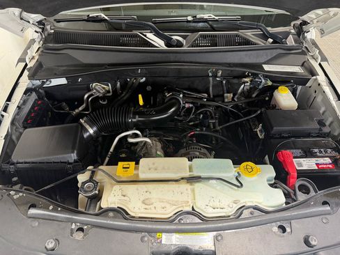 Used 2010 Jeep Liberty Sport w/ Skid Plate Group AWD/4WD image 27