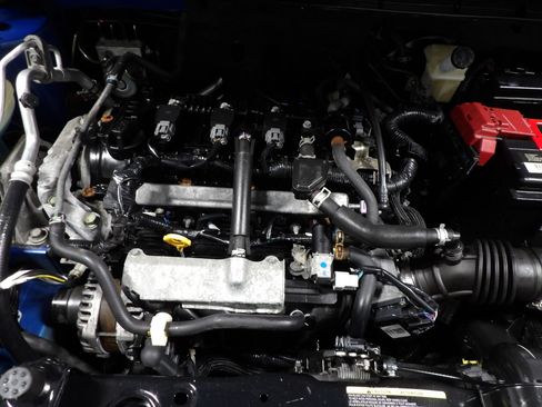 Used 2024 Nissan Kicks S FWD image 19