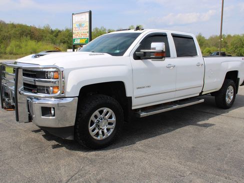 Used 2019 Chevrolet Silverado 3500 LTZ w/ Duramax Plus Package AWD/4WD image 1