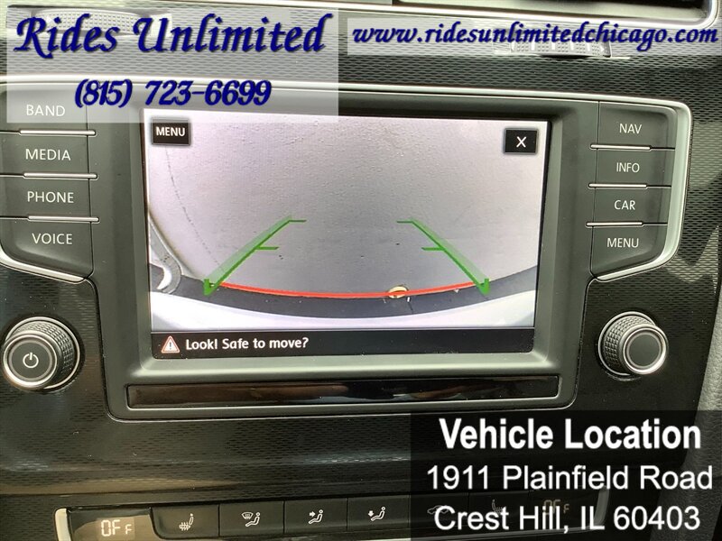 Used 2017 Volkswagen GTI Autobahn FWD image 9