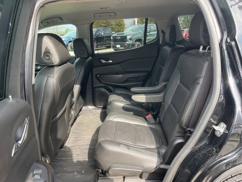 Used 2019 GMC Acadia SLT w/ Black Edition image 28