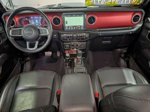 Used 2022 Jeep Gladiator Rubicon w/ Cold Weather Group AWD/4WD image 12