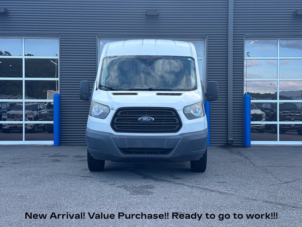 Used 2017 Ford Transit 250 130 Medium Roof RWD image 2