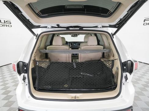Used 2016 Toyota Highlander Limited image 22