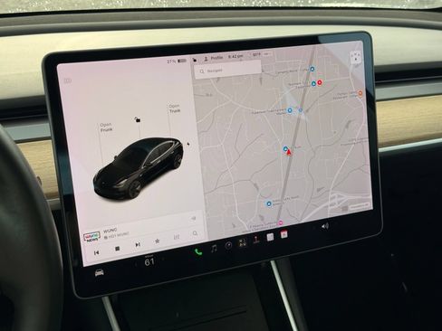 Used 2018 Tesla Model 3 Mid Range RWD image 31