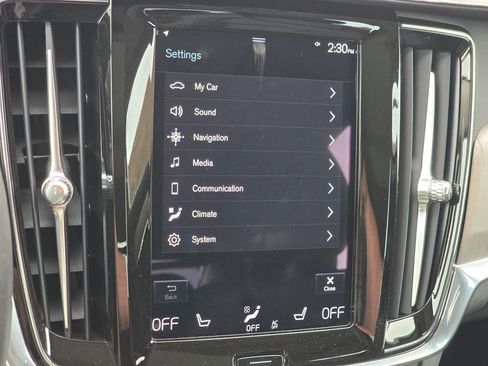 Used 2021 Volvo S90 T6 Inscription image 43