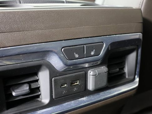 Used 2021 GMC Sierra 3500 Denali w/ Denali Ultimate Package image 35