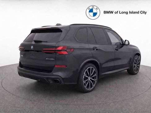 New 2026 BMW X5 xDrive50e w/ M Sport Package AWD/4WD image 7