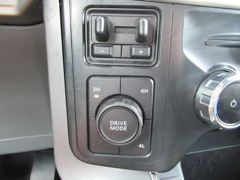 Used 2022 Ford F150 XLT w/ Equipment Group 302A High AWD/4WD image 26