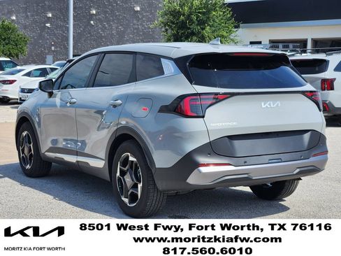 New 2026 Kia Sportage EX FWD image 4