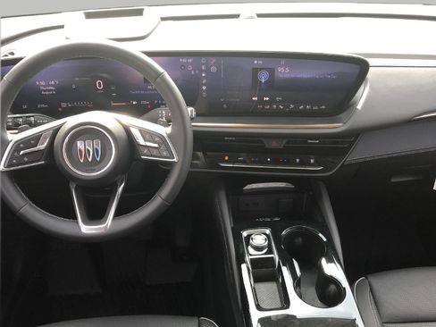 Used 2026 Buick Envision Avenir AWD/4WD image 17