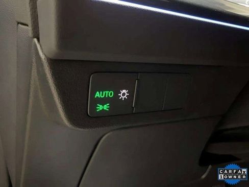 Used 2024 Audi Q4 e-tron Premium Plus w/ Premium Plus image 36