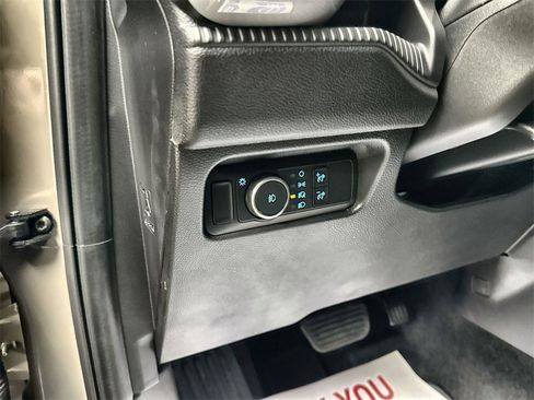 Used 2025 Ford Ranger XL image 16