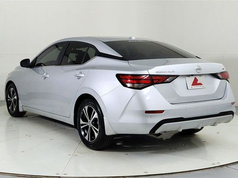 Used 2022 Nissan Sentra SV image 5