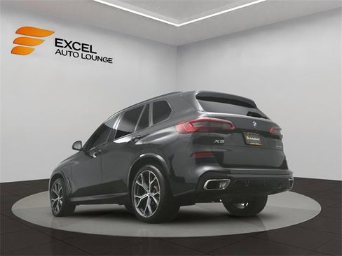 Used 2019 BMW X5 xDrive40i w/ M Sport Package image 46
