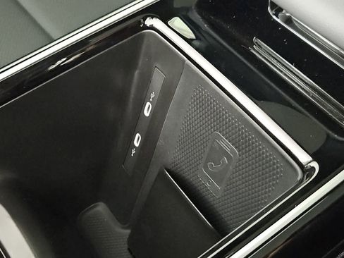 New 2025 Volkswagen ID.4 Pro S image 33