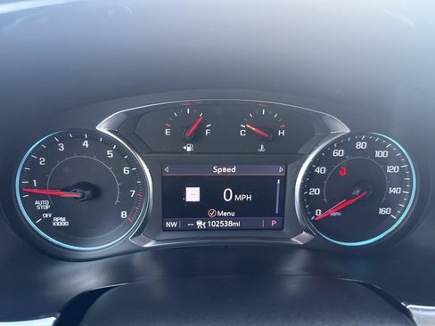 Used 2023 Chevrolet Traverse RS AWD/4WD image 12