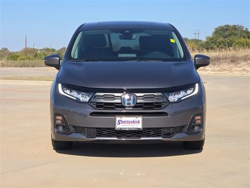 Used 2025 Honda Odyssey EX-L image 2