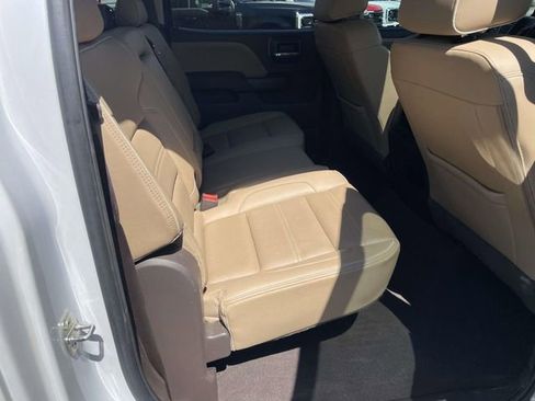 Used 2019 GMC Sierra 2500 Denali w/ Duramax Plus Package AWD/4WD image 27