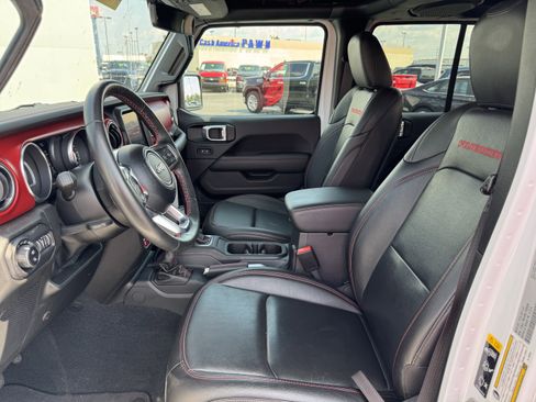 Used 2022 Jeep Gladiator Rubicon w/ Cold Weather Group image 24