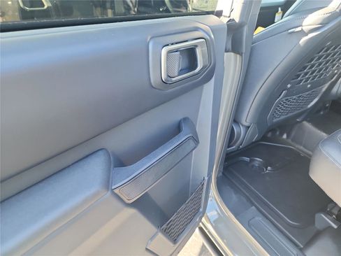 New 2025 Ford Bronco Badlands w/ Sasquatch Package image 18