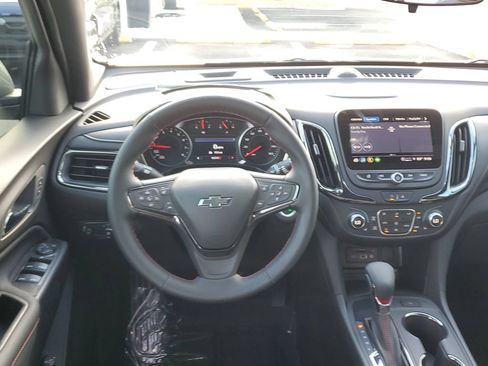 Used 2024 Chevrolet Equinox RS w/ RS Leather Package FWD image 18