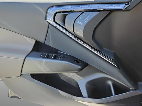 New 2025 BMW X3 xDrive30i w/ Convenience Package image 27