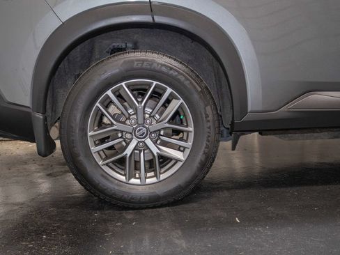 Used 2021 Nissan Rogue S AWD/4WD image 9
