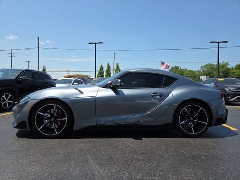Used 2020 Toyota Supra RWD image 4