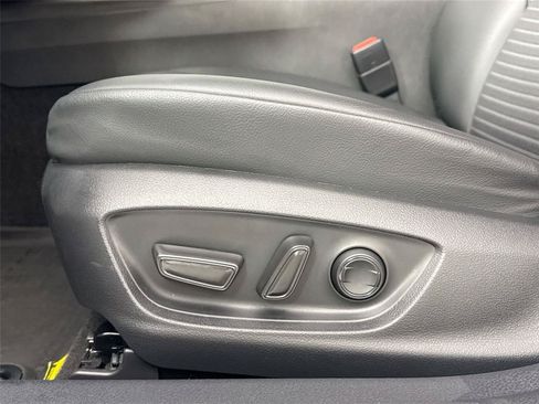 Certified 2024 Toyota Camry SE FWD image 24
