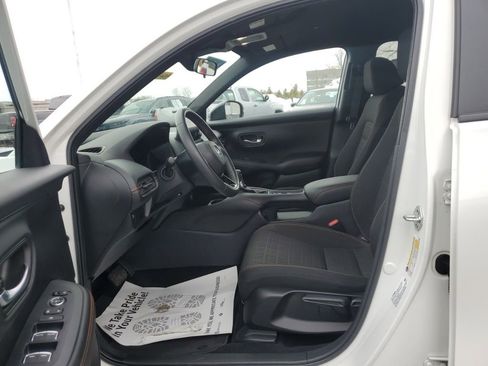 Certified 2024 Honda HR-V Sport image 31