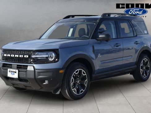 New 2026 Ford Bronco Sport Outer Banks w/ Outer Banks Tech Package+ AWD/4WD image 1