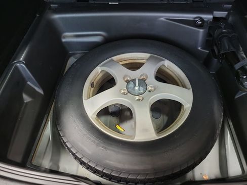 Used 2022 Jeep Grand Cherokee Limited image 18