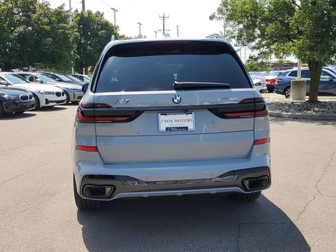 New 2027 BMW X7 xDrive40i w/ Executive Package AWD/4WD image 4