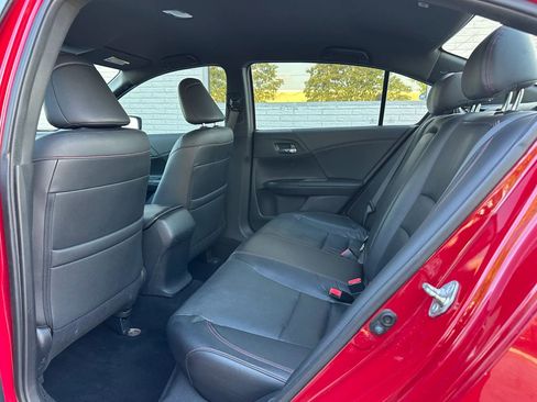 Used 2017 Honda Accord Sport Special Edition image 16