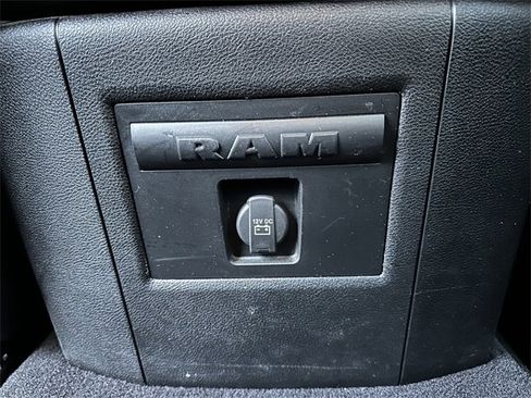 Used 2021 RAM 1500 Classic Warlock w/ Luxury Group image 12