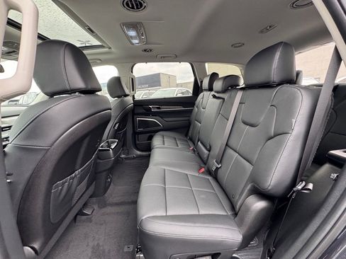New 2025 Kia Telluride EX image 8