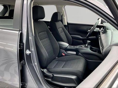 Used 2025 Honda HR-V LX image 7